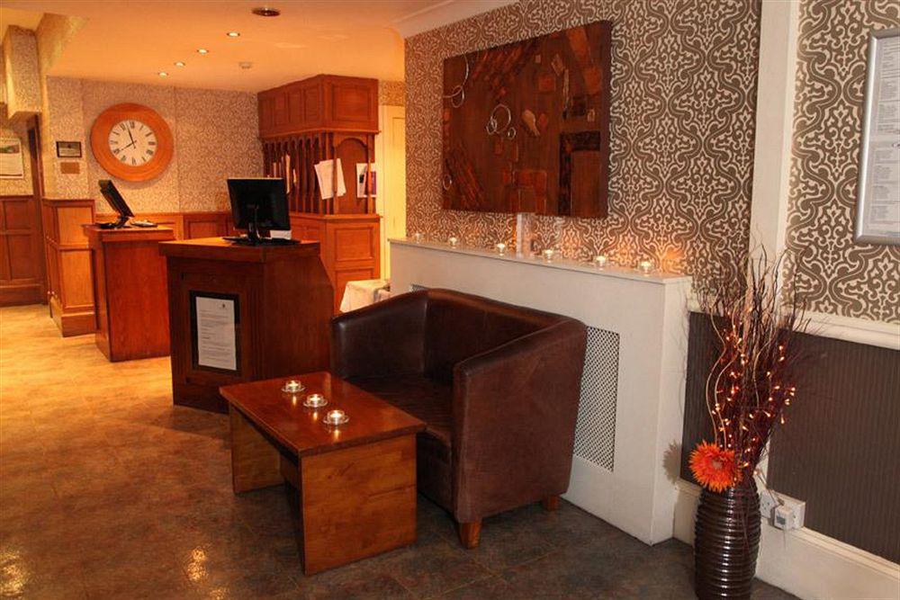 Oaklands Hotel Thorpe St Andrew ภายใน รูปภาพ